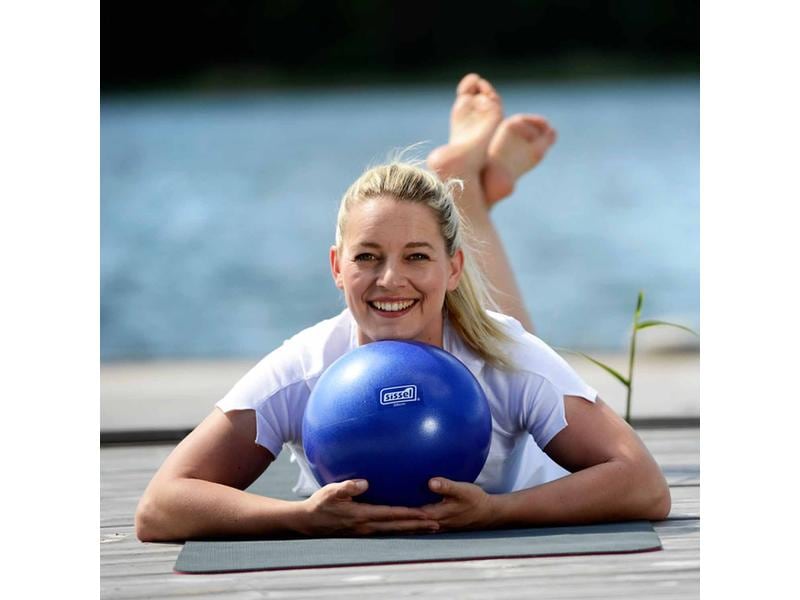 SISSEL Pilates Soft Ball Ø 22 cm blau